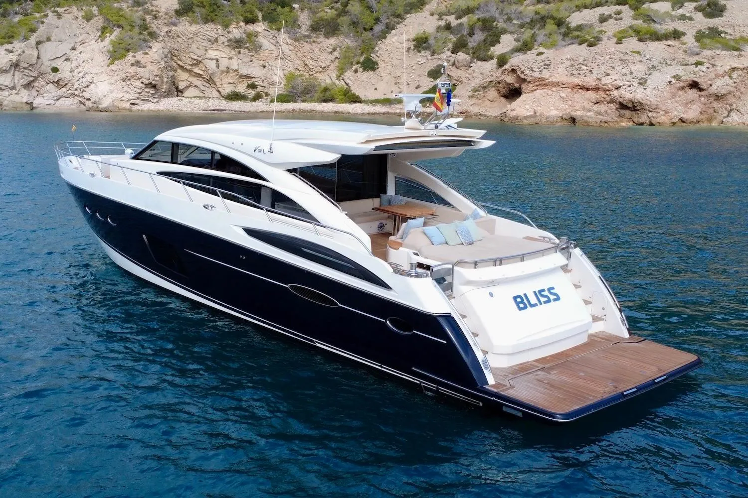 Princess V72