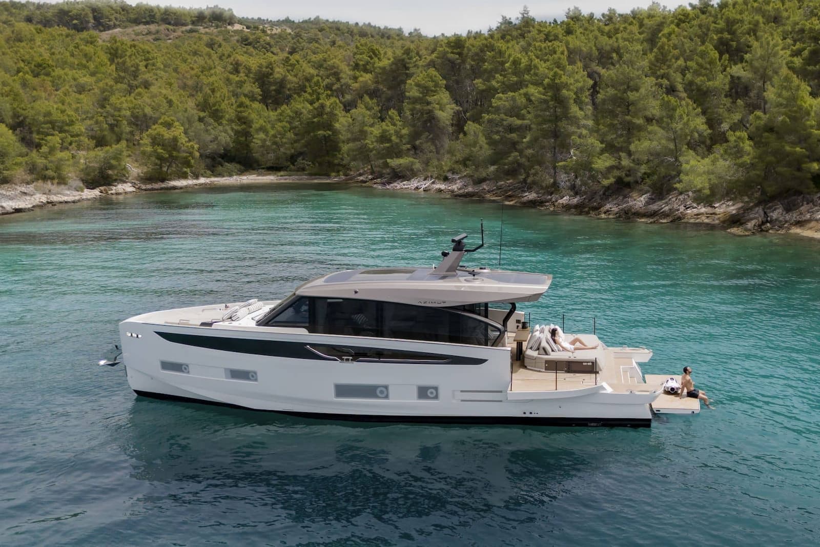 Azimut 60